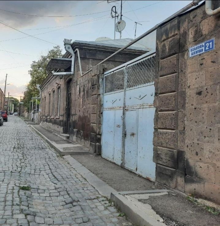 Melkonyan'S Home Gyumri Exterior photo